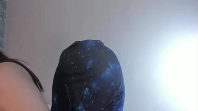 Image 2 of camillen_pettid Stream on Chaturbate on 10 days ago