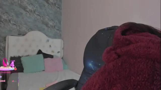 Image 7 of camillen_pettid Stream on Chaturbate on 8 days ago