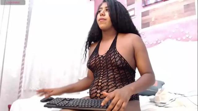 Image 2 of camilosaortega Stream on Chaturbate on 1 month ago