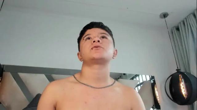 Image 7 of camithompson Stream on Chaturbate on 2 months ago
