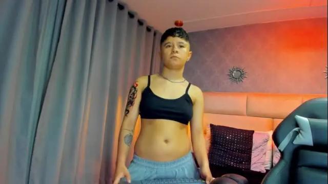 Image 3 of camithompson Stream on Chaturbate on 2 months ago