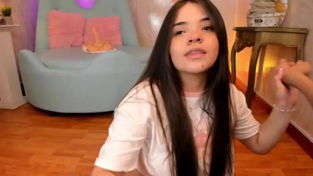 Image 11 of cammiefoals Stream on Chaturbate on 19 months ago