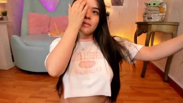 Image 8 of cammiefoals Stream on Chaturbate on 19 months ago