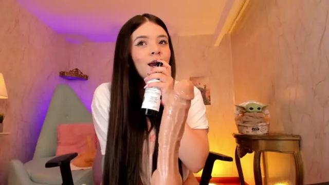 Thumbnail 1, cammiefoals's Stream at Chaturbate, 19 months ago
