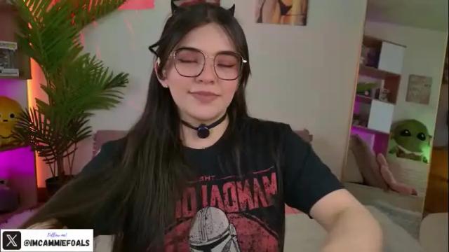 Image 7 of cammiefoalss Stream on Chaturbate on 1 month ago
