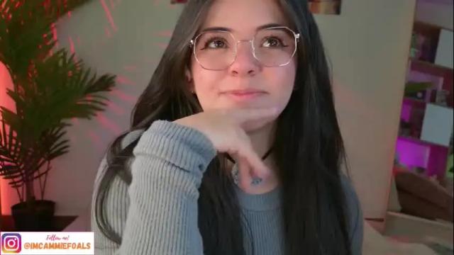 Image 12 of cammiefoalss Stream on Chaturbate on 1 month ago