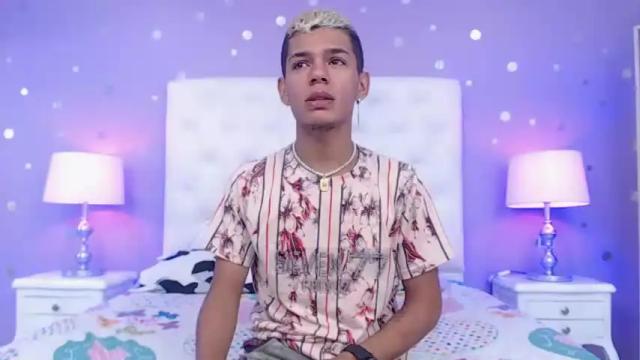 Image 3 of campanita_and_dan Stream on Chaturbate on 16 months ago