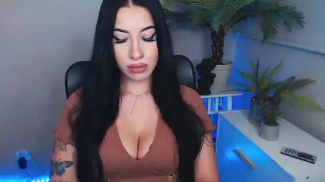 Thumbnail 2, camrobyn's Stream at Chaturbate, 19 months ago