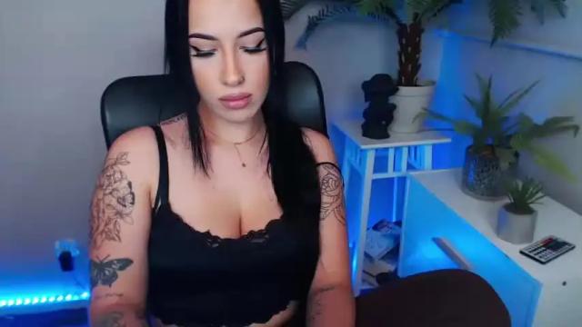 Image 11 of camrobyn Stream on Chaturbate on 19 months ago