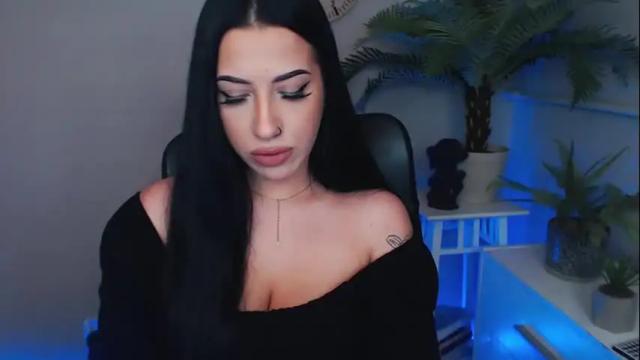 Thumbnail 3, camrobyn's Stream at Chaturbate, 18 months ago