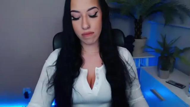 Thumbnail 2, camrobyn's Stream at Chaturbate, 18 months ago