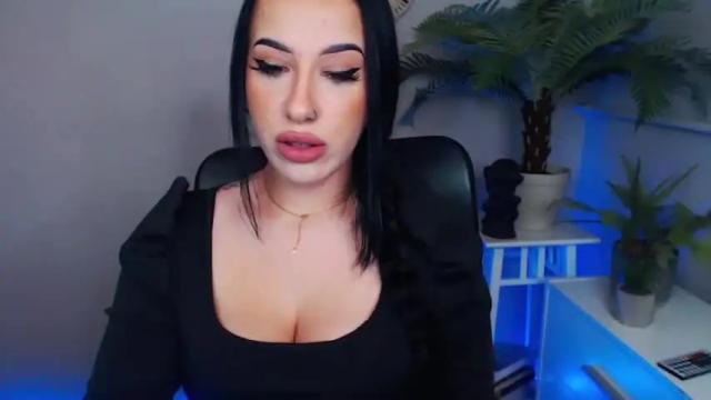 Thumbnail 1, camrobyn's Stream at Chaturbate, 18 months ago