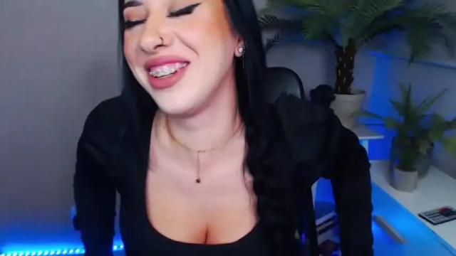 Image 10 of camrobyn Stream on Chaturbate on 18 months ago