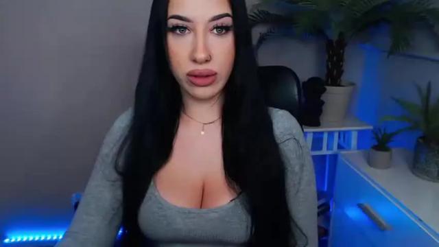 Thumbnail 1, camrobyn's Stream at Chaturbate, 18 months ago