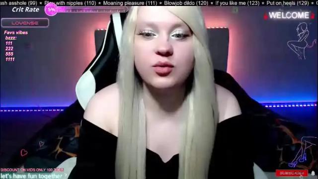 Image 11 of camsmiley Stream on Chaturbate on 1 month ago