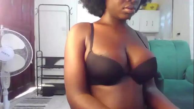 Image 6 of canah2003 Stream on Chaturbate on 1 month ago