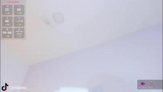 Image 2 of candase_ Stream on Chaturbate on 1 month ago