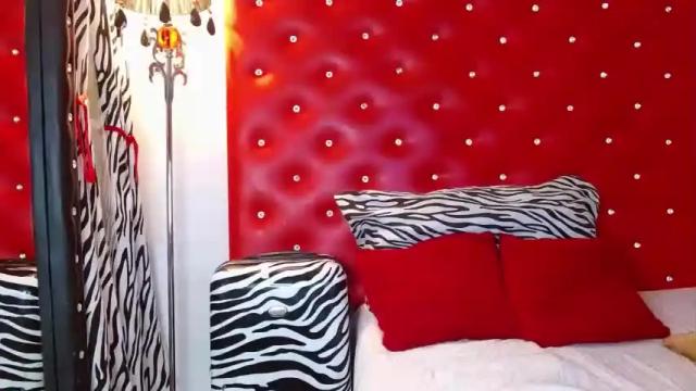 Image 6 of candela_brown Stream on Chaturbate on 21 months ago