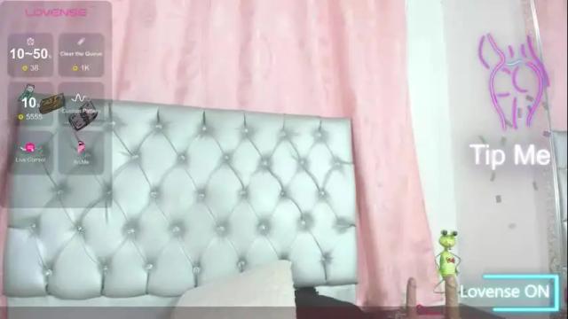 Thumbnail 3, candi_latina's Stream at Chaturbate, 1 month ago