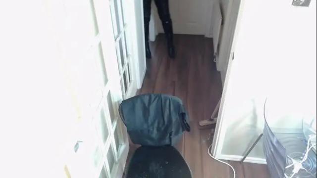 Image 10 of candi_smokes Stream on Chaturbate on 27 days ago