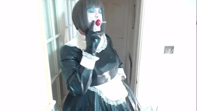 Image 4 of candi_smokes Stream on Chaturbate on 1 month ago