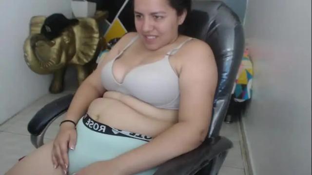 Image 10 of candiapole Stream on Chaturbate on 12 days ago