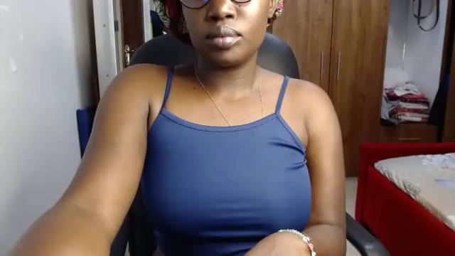 Image 11 of candice_b Stream on Chaturbate on 18 months ago