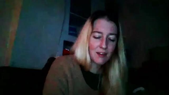 Image 6 of candismiths Stream on Chaturbate on 27 months ago