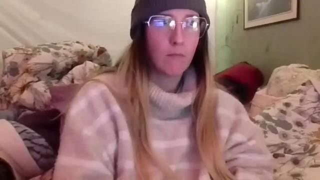 Image 3 of candismiths Stream on Chaturbate on 2 months ago