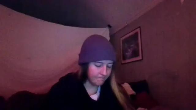 Image 2 of candismiths Stream on Chaturbate on 1 month ago