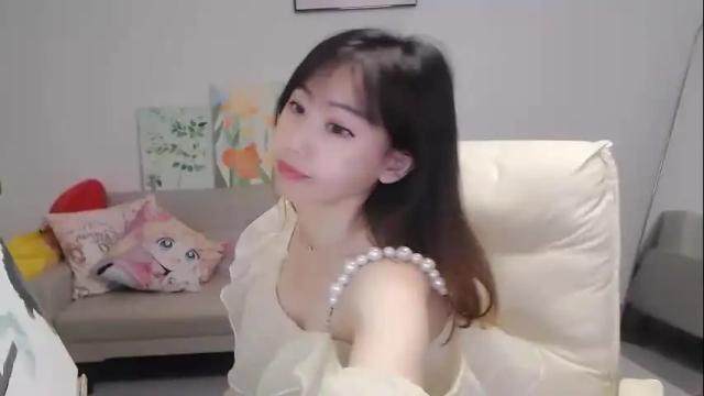Image 12 of candy8998 Stream on Chaturbate on 24 days ago