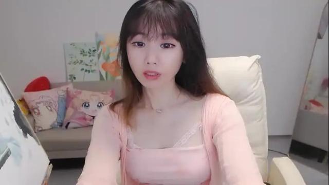 Image 8 of candy8998 Stream on Chaturbate on 23 days ago