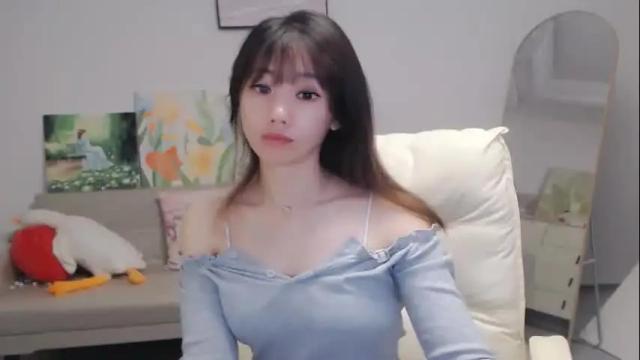 Image 2 of candy8998 Stream on Chaturbate on 15 days ago