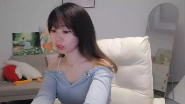 Image 3 of candy8998 Stream on Chaturbate on 15 days ago