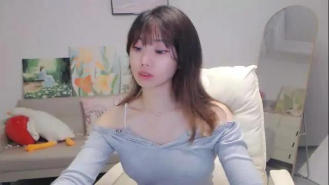 Image 4 of candy8998 Stream on Chaturbate on 15 days ago