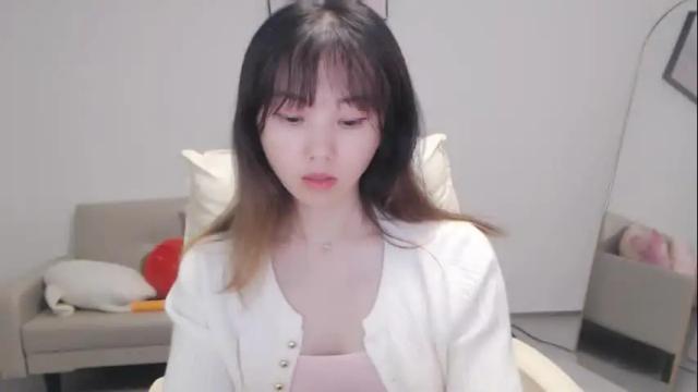 Image 11 of candy8998 Stream on Chaturbate on 12 days ago