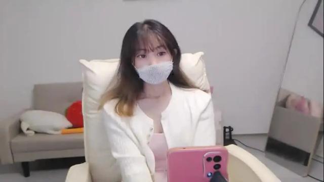 Image 2 of candy8998 Stream on Chaturbate on 12 days ago