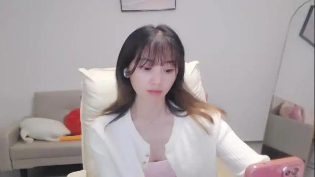 Image 6 of candy8998 Stream on Chaturbate on 12 days ago