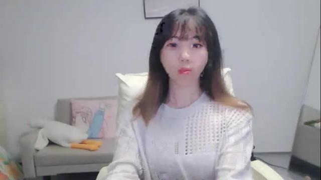 Image 3 of candy8998 Stream on Chaturbate on 8 days ago