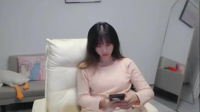 Image 4 of candy8998 Stream on Chaturbate on 7 days ago