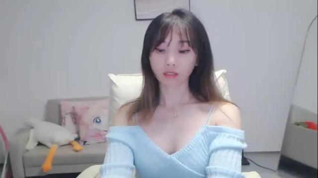 Image 3 of candy8998 Stream on Chaturbate on 5 days ago