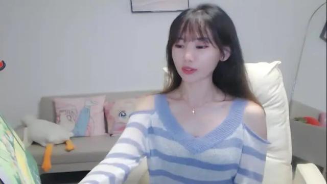 Image 8 of candy8998 Stream on Chaturbate on 1 month ago
