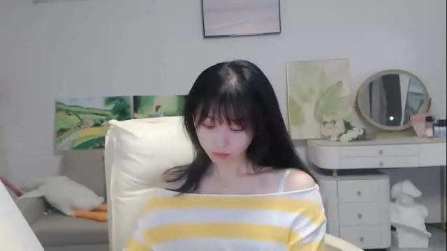 Image 11 of candy8998 Stream on Chaturbate on 1 month ago