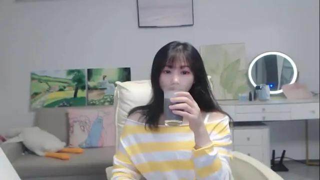 Image 4 of candy8998 Stream on Chaturbate on 1 month ago