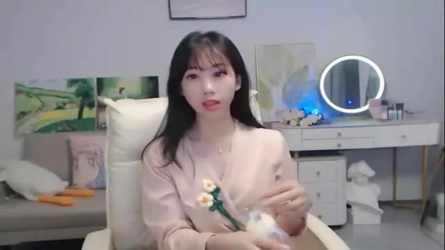 Image 2 of candy8998 Stream on Chaturbate on 1 month ago