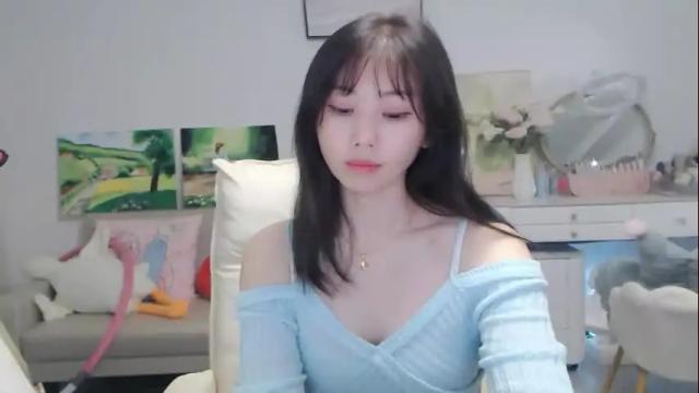 Image 2 of candy8998 Stream on Chaturbate on 24 days ago