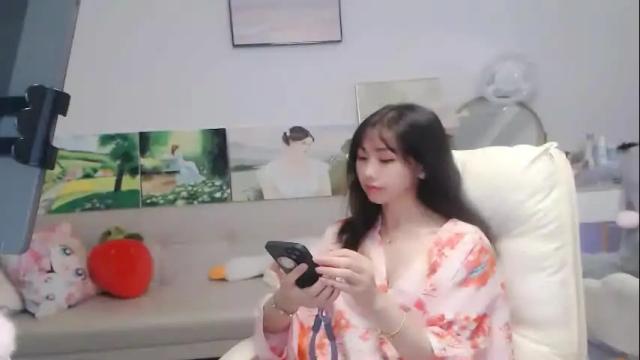 Image 12 of candy8998 Stream on Chaturbate on 16 days ago