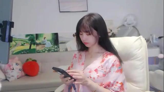 Image 3 of candy8998 Stream on Chaturbate on 16 days ago