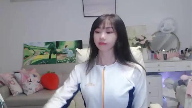 Image 11 of candy8998 Stream on Chaturbate on 14 days ago