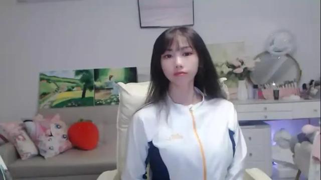 Image 12 of candy8998 Stream on Chaturbate on 14 days ago